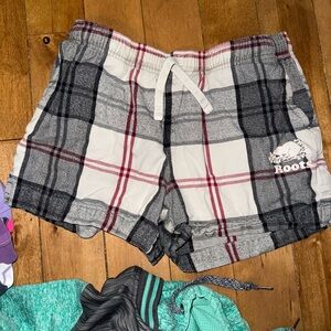 Roots shorts
